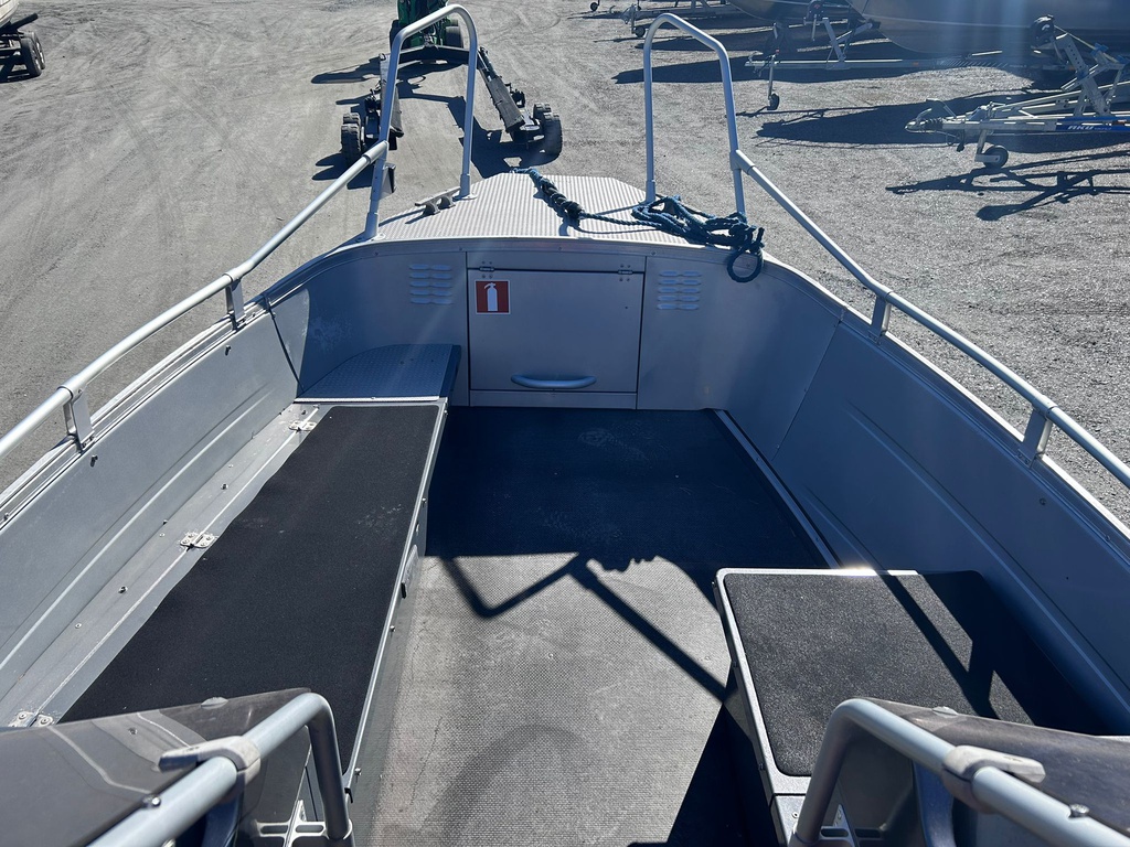 Buster XXL+ Mercury F115