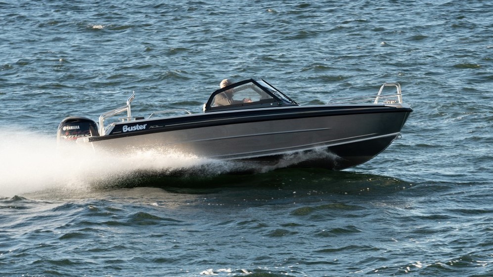 Buster XL V MAX Edition 