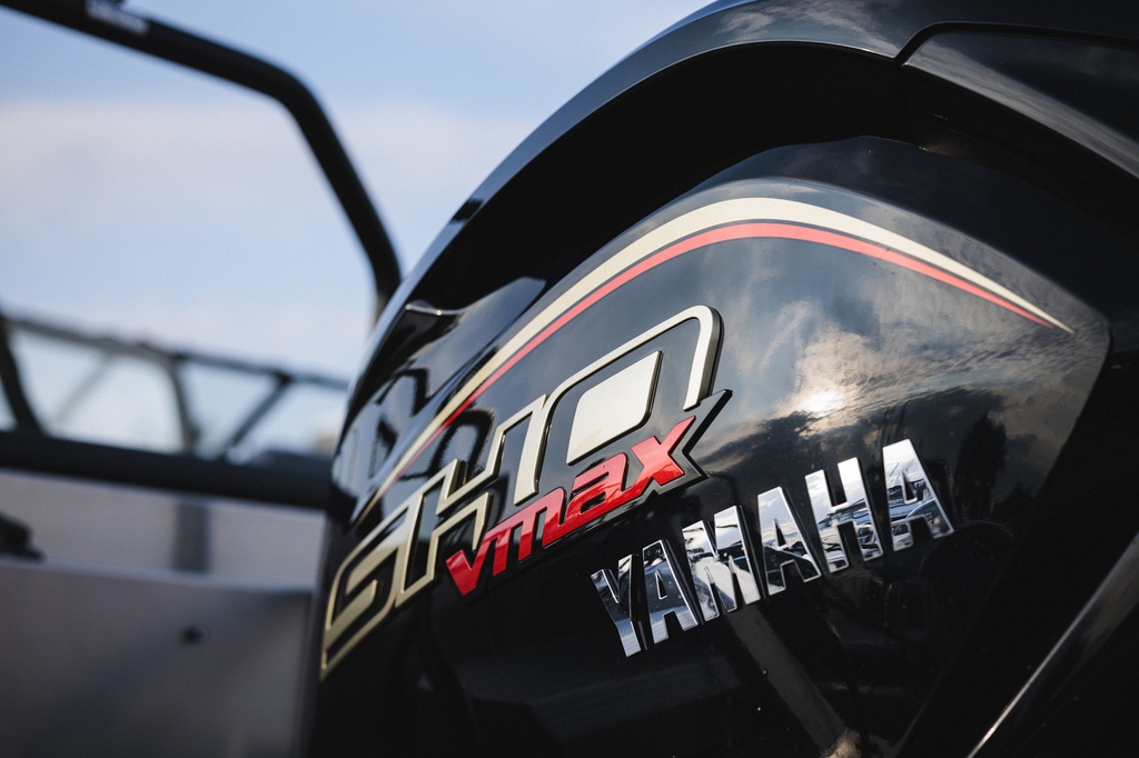 Buster Magnum VMAX