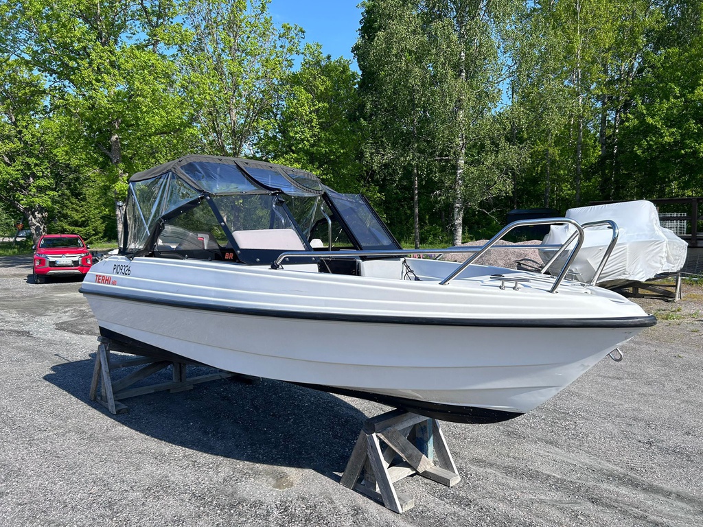 Terhi 480BR + Suzuki DF50