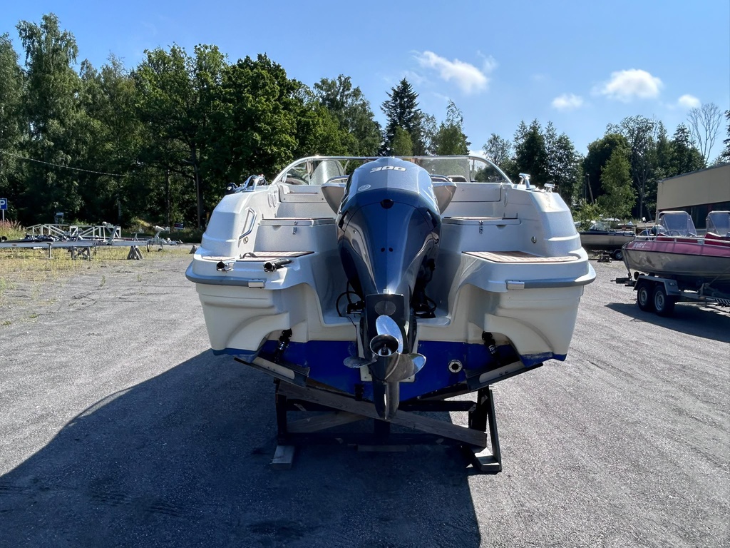 Yamarin 79DC + Yamaha F300
