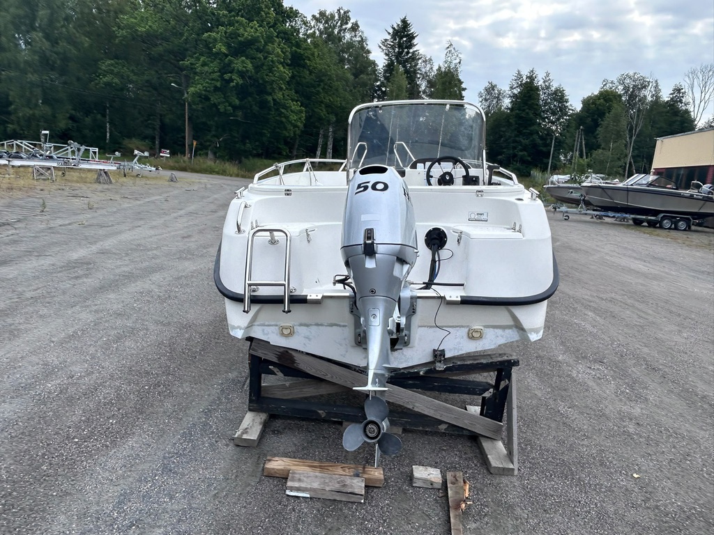 AMT 160R + Honda BF50