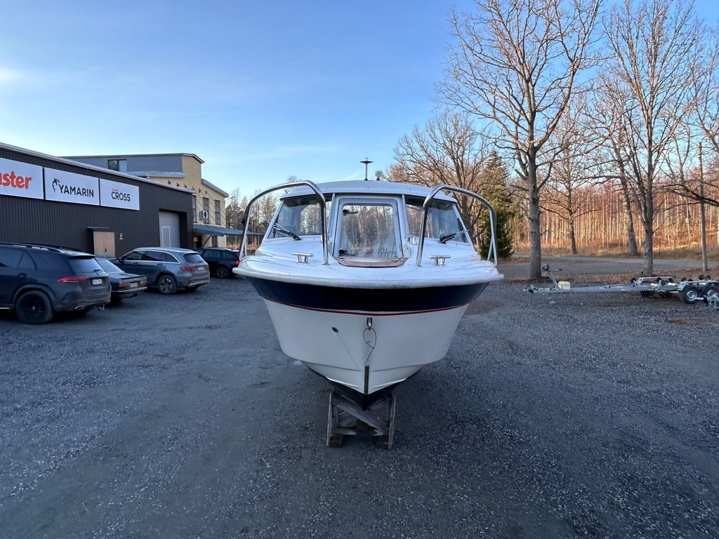 Finnmaster 6400 Royal Cruiser + Volvo Penta 3.0L