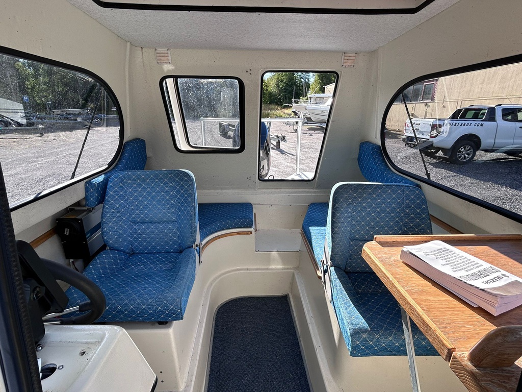 TG 5900 + Suzuki DF70 T42110