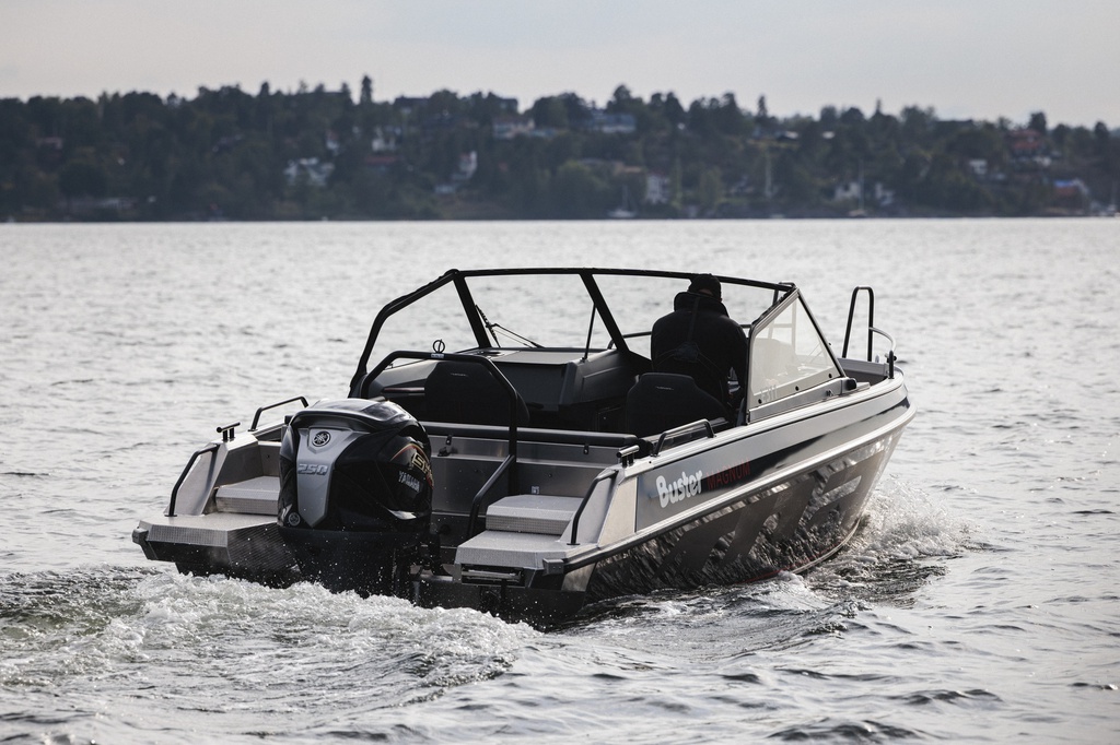 Buster Magnum VMAX