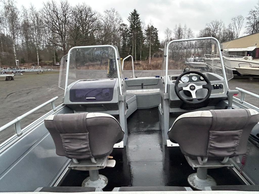 Buster X + Suzuki DF70