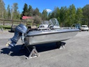 Buster L2 + Yamaha F50