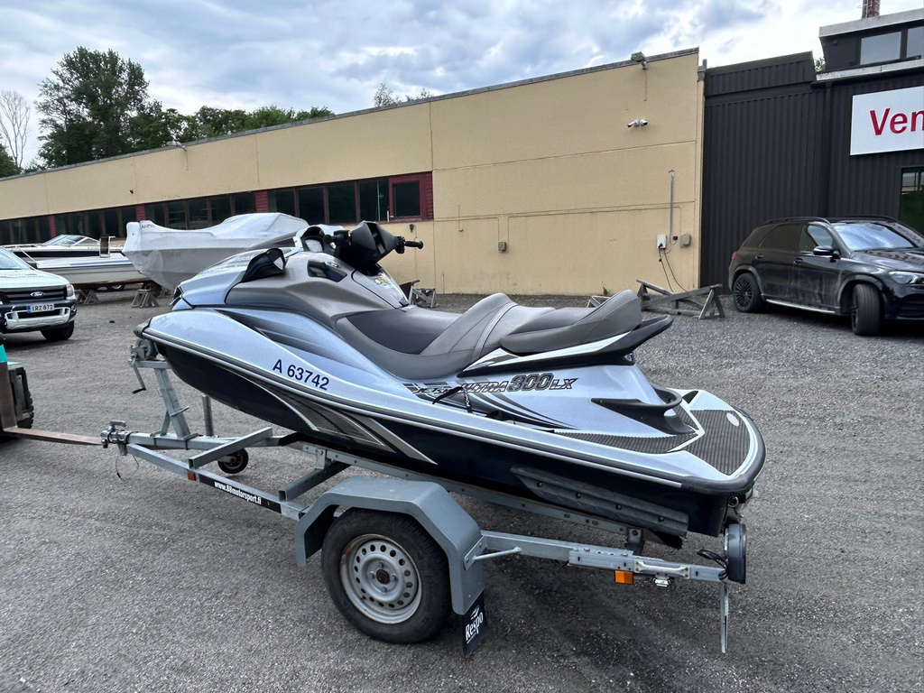 Kawasaki Ultra 300LX + kärry