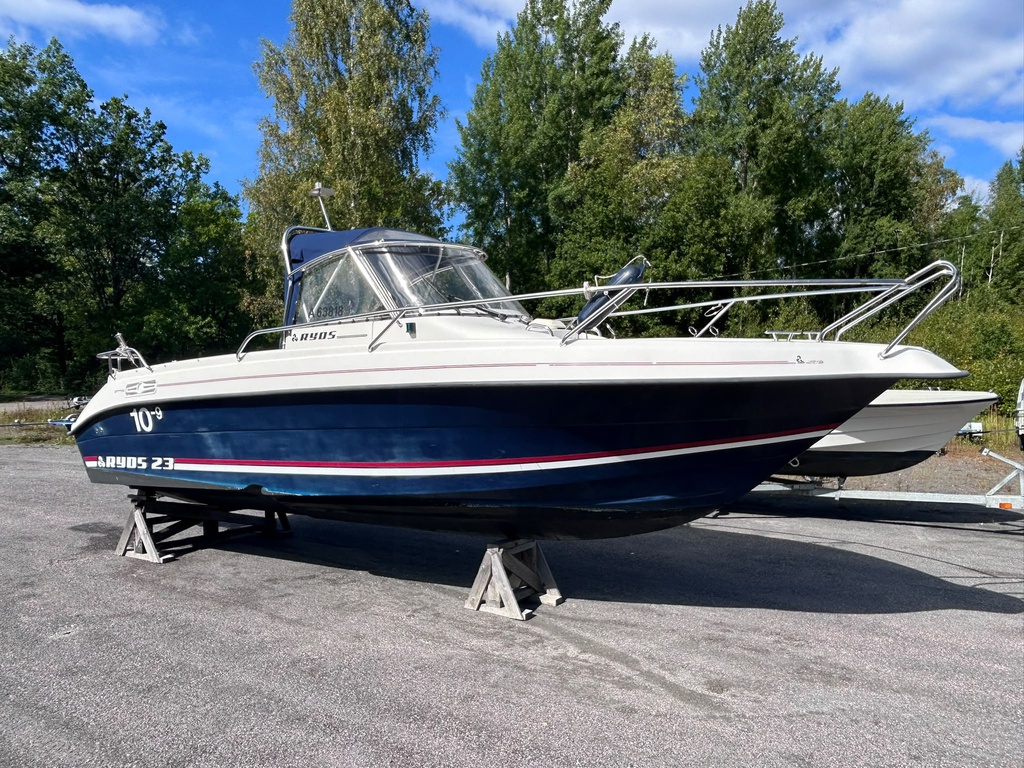 Ryds 23 + Mercruiser 4.3 MPI