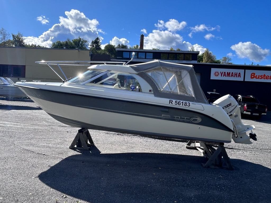 AMT 185HT + Evinrude E-TEC 90