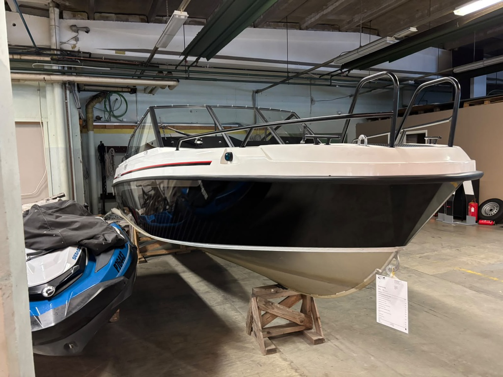 Yamarin Cross 62BR VMAX + Yamaha VF150