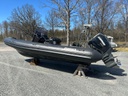 Brig Navigator 700 + Evinrude E-TEC 200