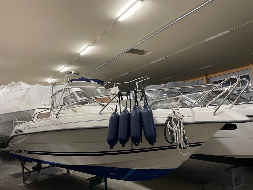 Ryds 23 WA + Mercruiser 1.7tdi