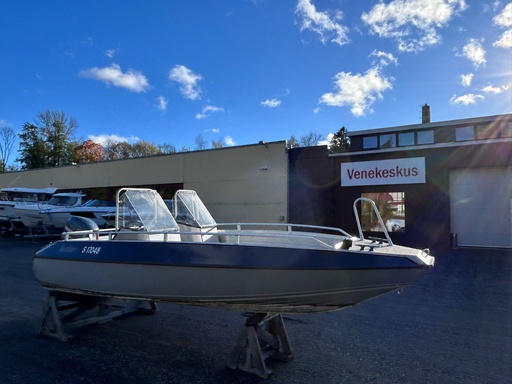 Buster L2 + Yamaha F50