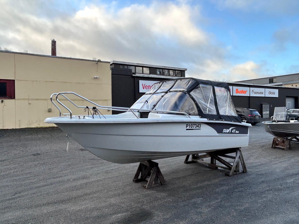 Suvi 47 Duo + Yamaha F40